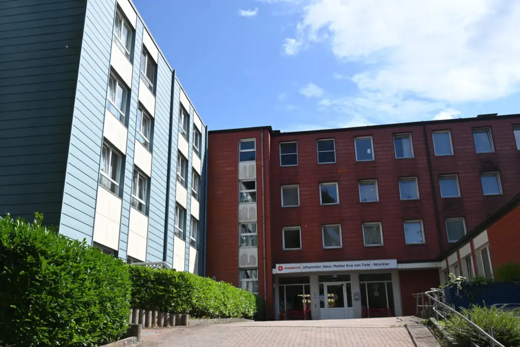 Eingang des Johanniter-Hauses Mutter Eva von Tiele-Winckler in Wentorf